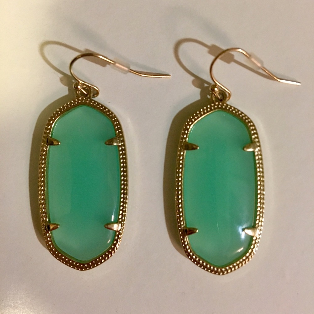Elle Gold Drop Earrings in Chalcedony